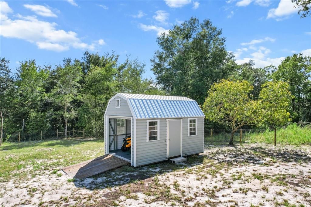 For Sale: $399,000 (3 beds, 2 baths, 1667 Square Feet)