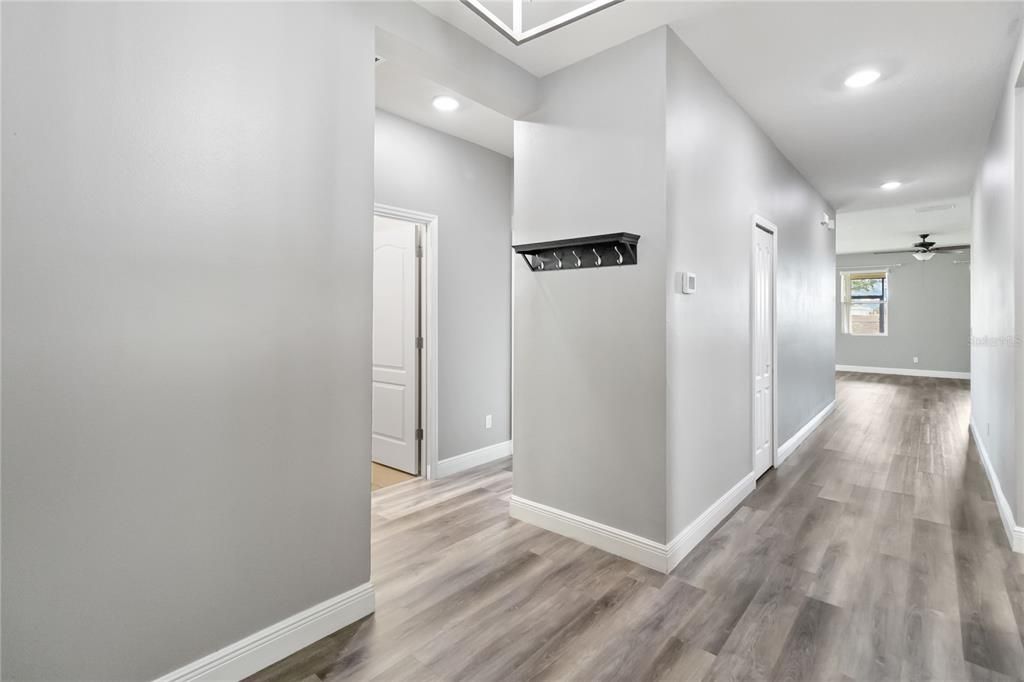 Active With Contract: $435,000 (4 beds, 2 baths, 1867 Square Feet)