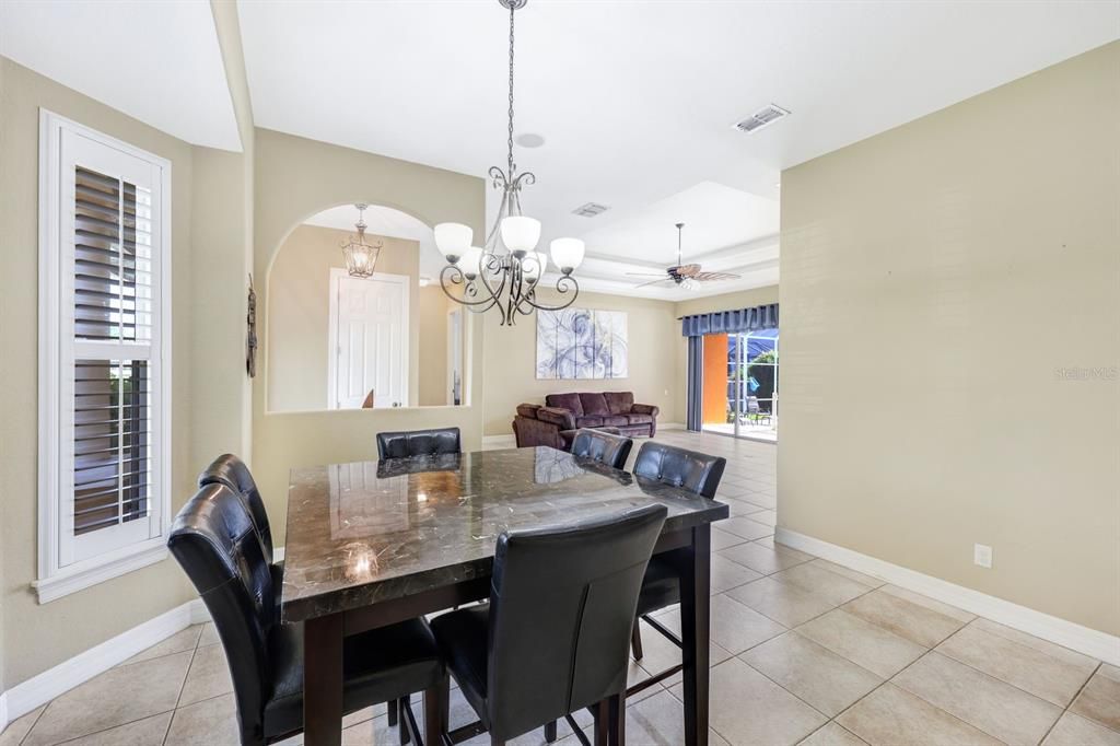 For Sale: $475,000 (3 beds, 2 baths, 2107 Square Feet)