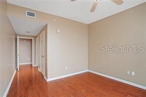 Active With Contract: $1,995 (2 beds, 2 baths, 1150 Square Feet)