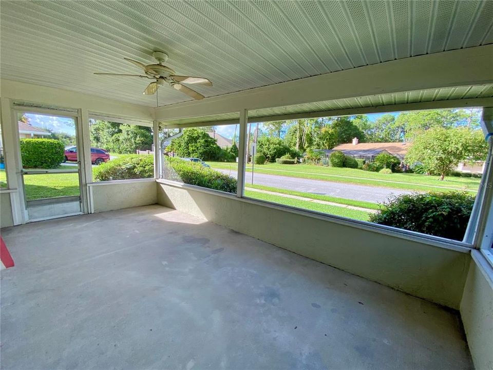 En Venta: $325,000 (3 camas, 2 baños, 2267 Pies cuadrados)