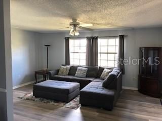 For Sale: $92,500 (3 beds, 2 baths, 1134 Square Feet)