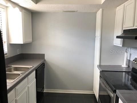 For Sale: $92,500 (3 beds, 2 baths, 1134 Square Feet)