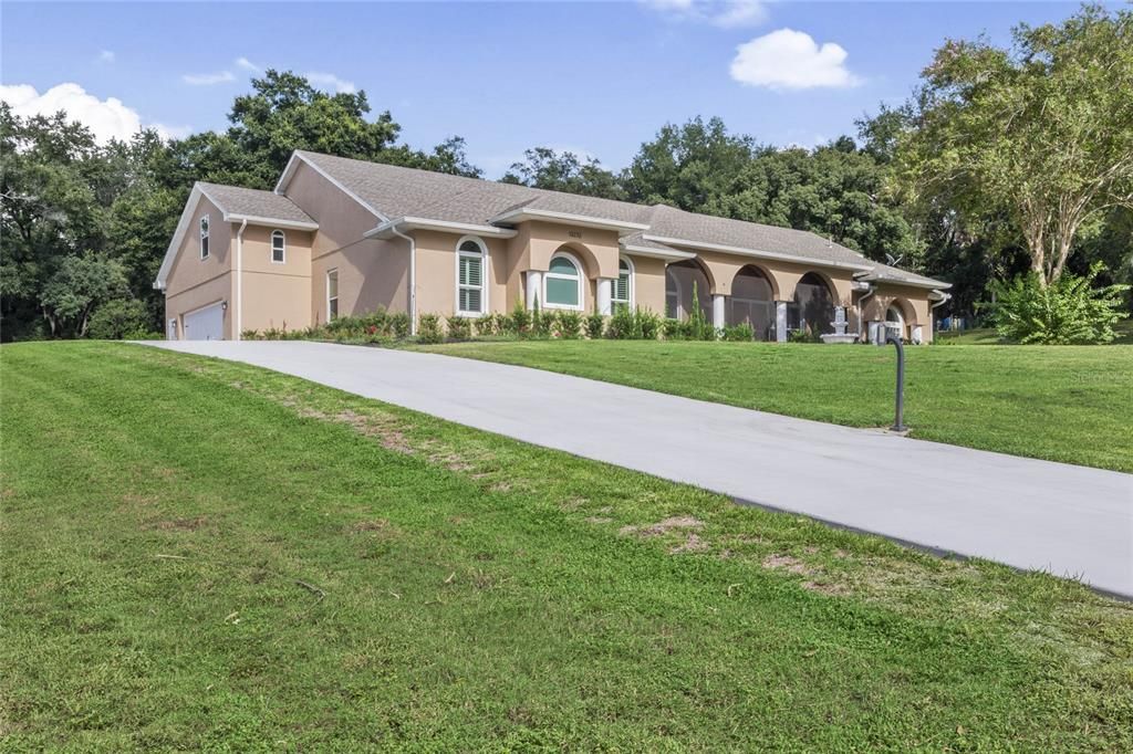 Active With Contract: $1,200,000 (5 beds, 3 baths, 3666 Square Feet)