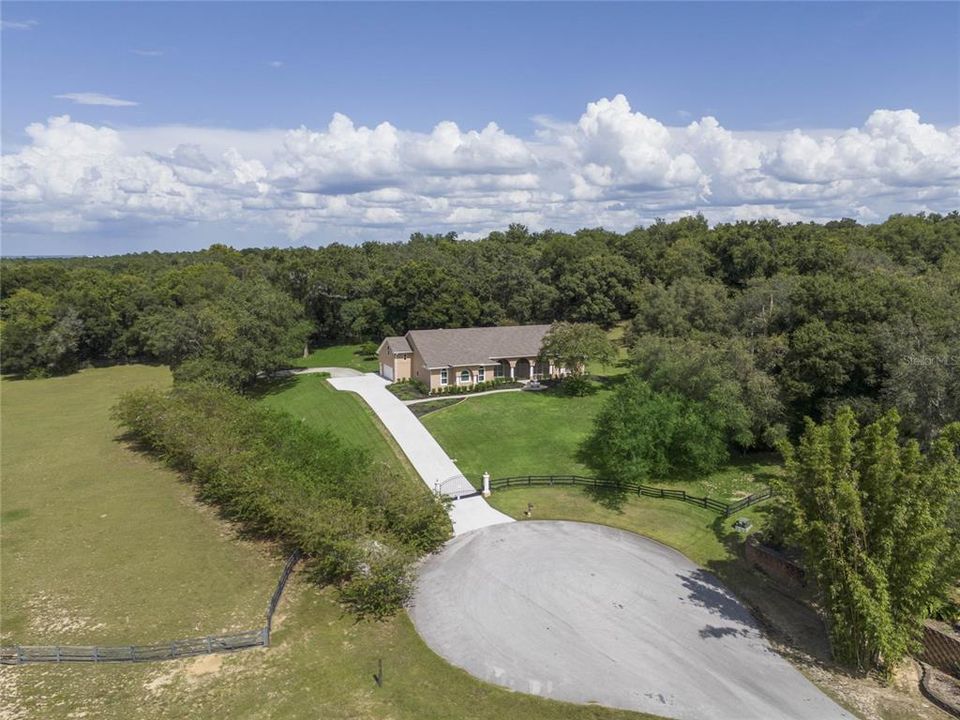 Active With Contract: $1,200,000 (5 beds, 3 baths, 3666 Square Feet)