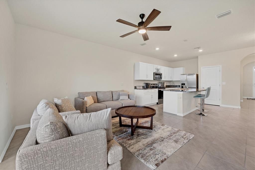 Active With Contract: $2,850 (3 beds, 2 baths, 1724 Square Feet)