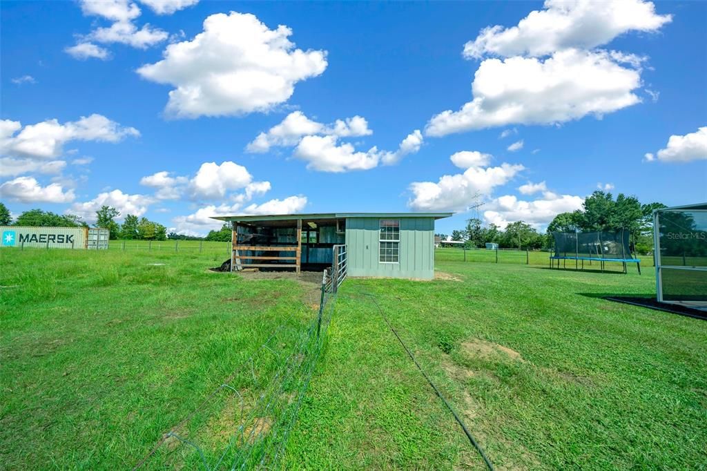 For Sale: $493,000 (3 beds, 2 baths, 1611 Square Feet)