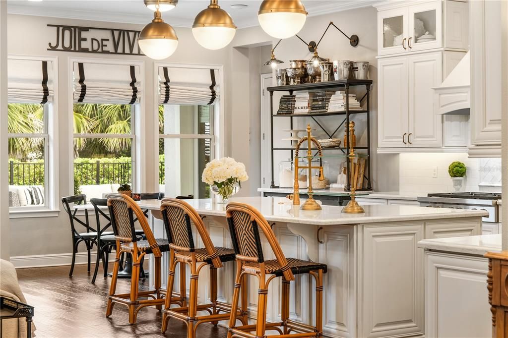 Easy views to the pool and lanai from the kitchen.