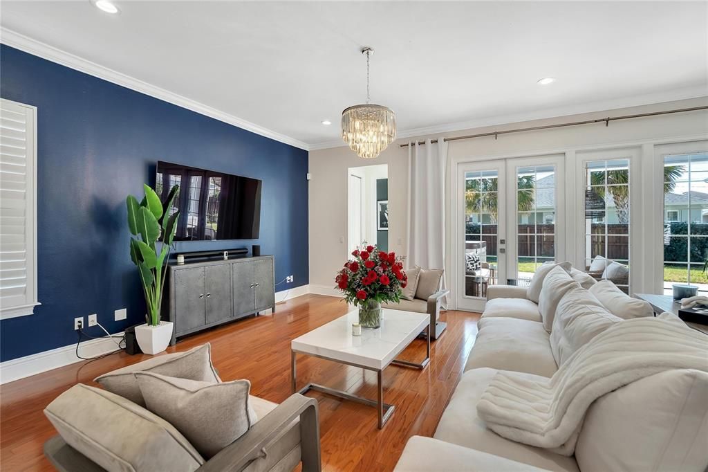 Active With Contract: $975,000 (4 beds, 3 baths, 3135 Square Feet)