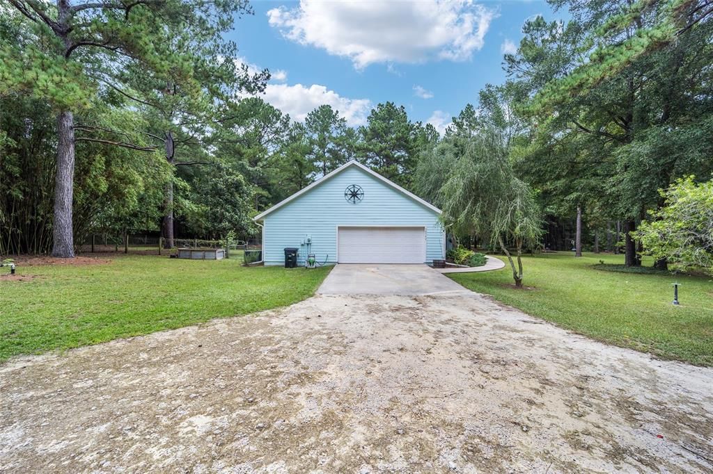 For Sale: $490,000 (3 beds, 2 baths, 2128 Square Feet)