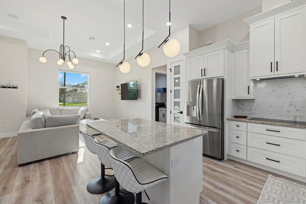 For Rent: $6,000 (3 beds, 2 baths, 1429 Square Feet)