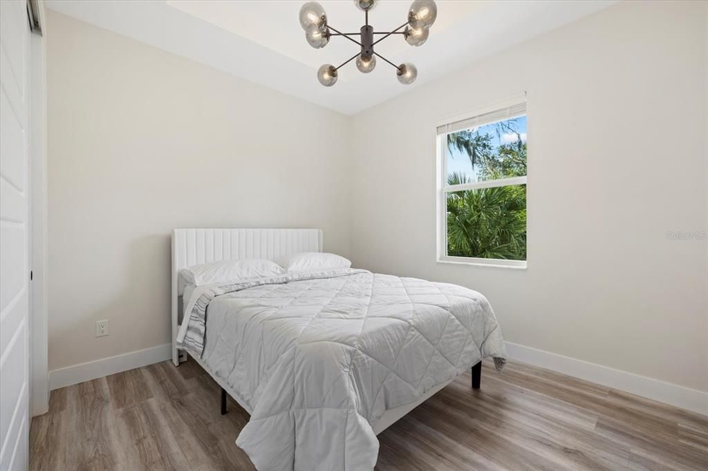 For Rent: $6,000 (3 beds, 2 baths, 1429 Square Feet)