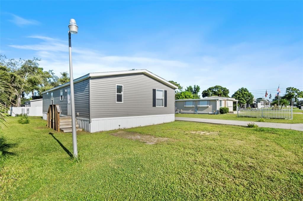 For Sale: $245,000 (3 beds, 2 baths, 1456 Square Feet)