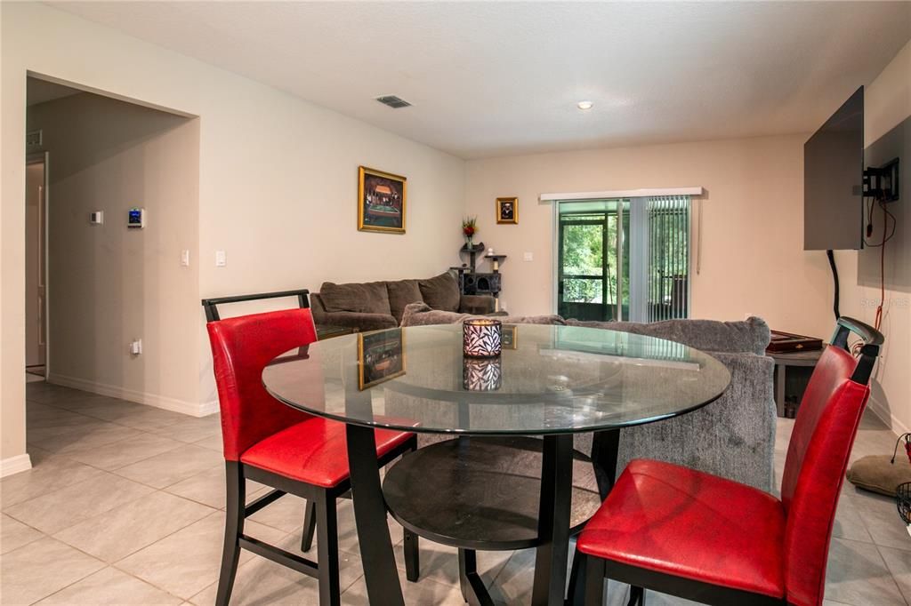 Active With Contract: $369,900 (3 beds, 2 baths, 1560 Square Feet)