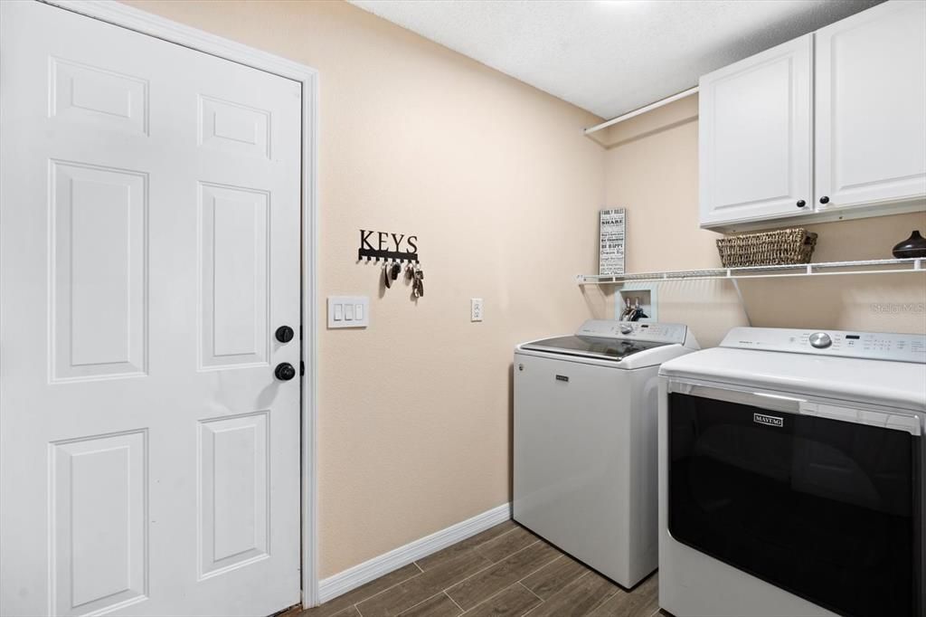 Active With Contract: $449,000 (4 beds, 2 baths, 1760 Square Feet)