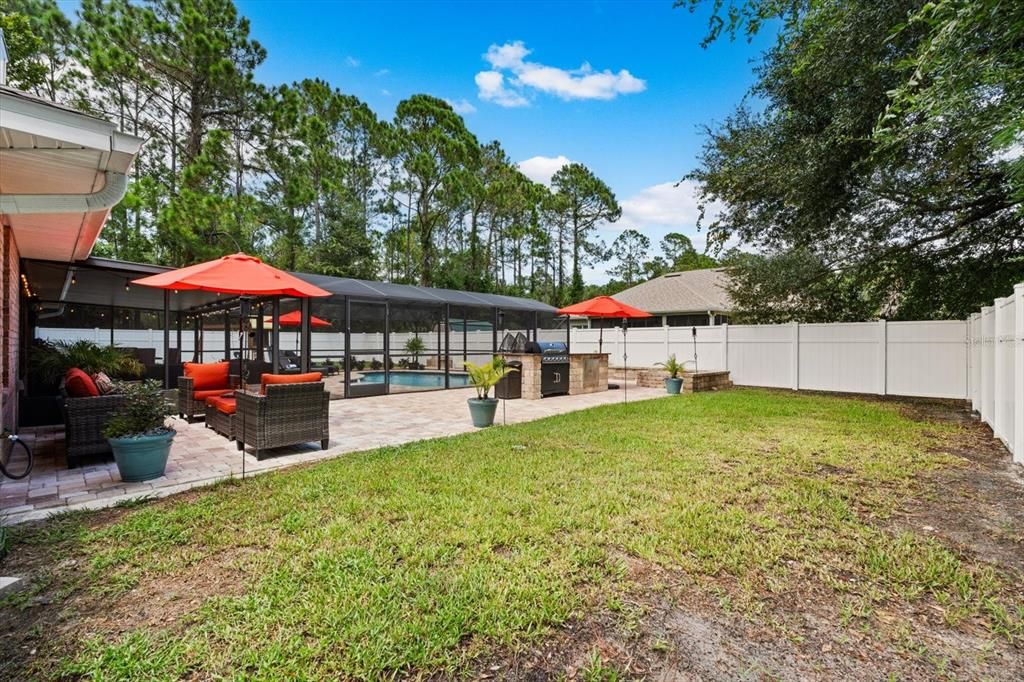 Active With Contract: $449,000 (4 beds, 2 baths, 1760 Square Feet)