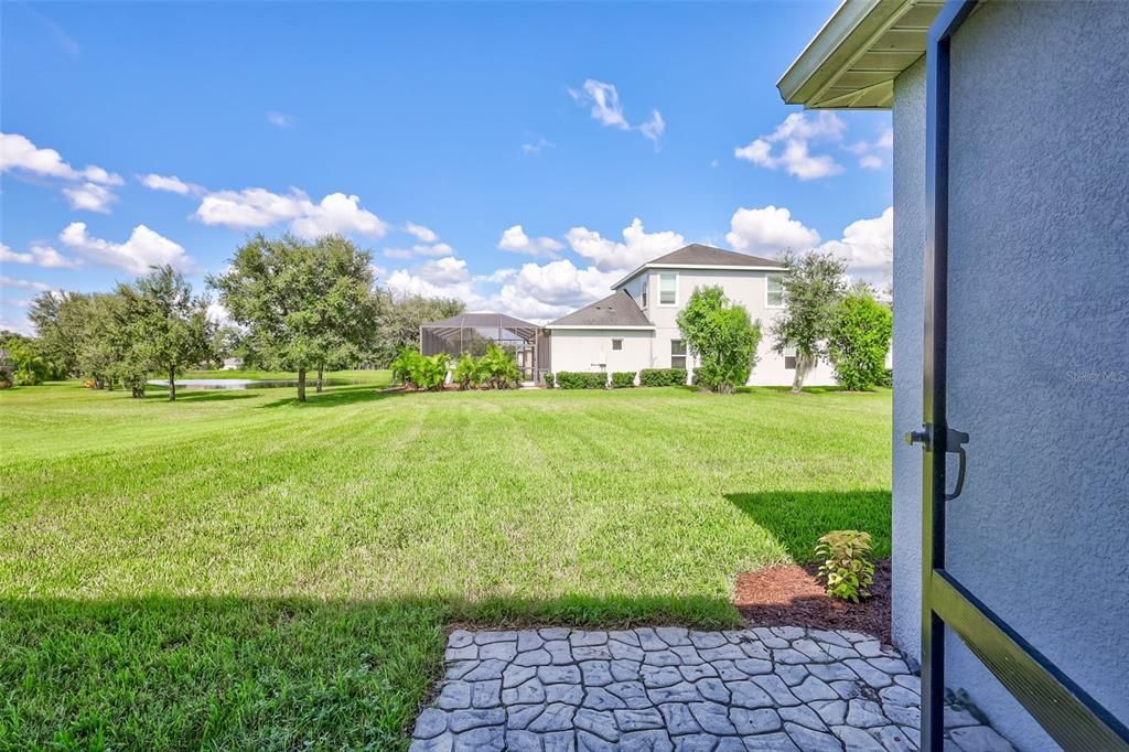 For Sale: $525,000 (3 beds, 2 baths, 2222 Square Feet)