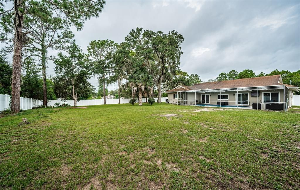 For Sale: $425,000 (3 beds, 2 baths, 1705 Square Feet)