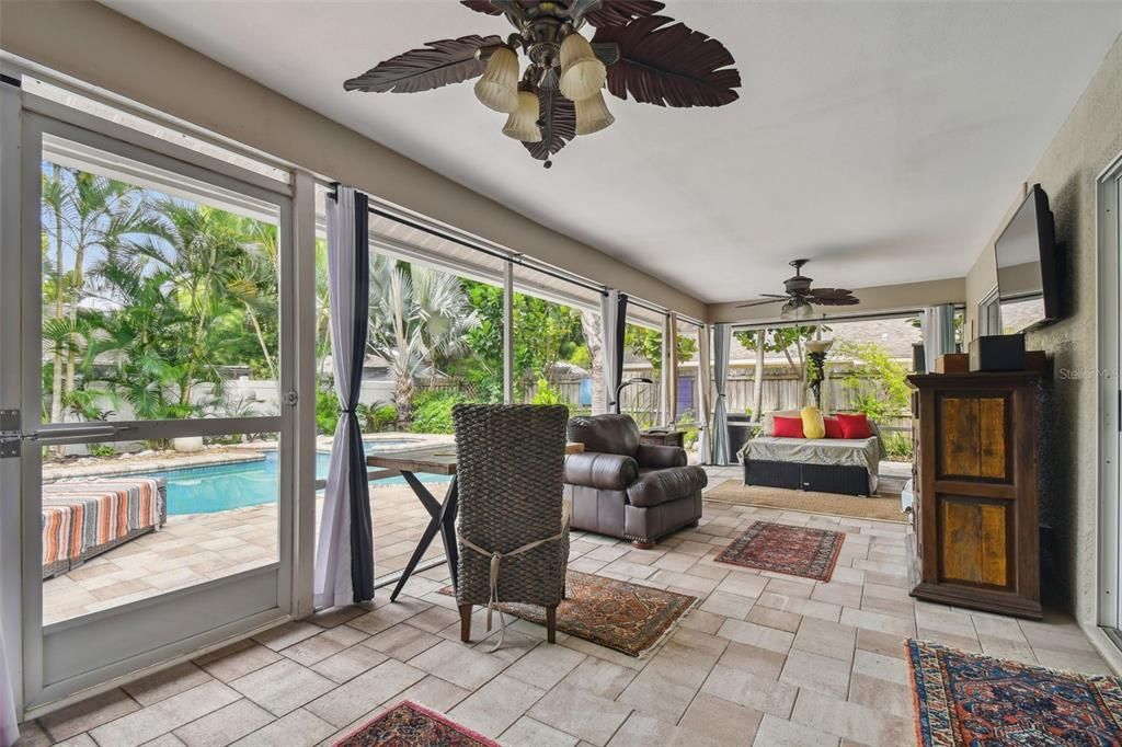 For Sale: $696,916 (4 beds, 2 baths, 2100 Square Feet)