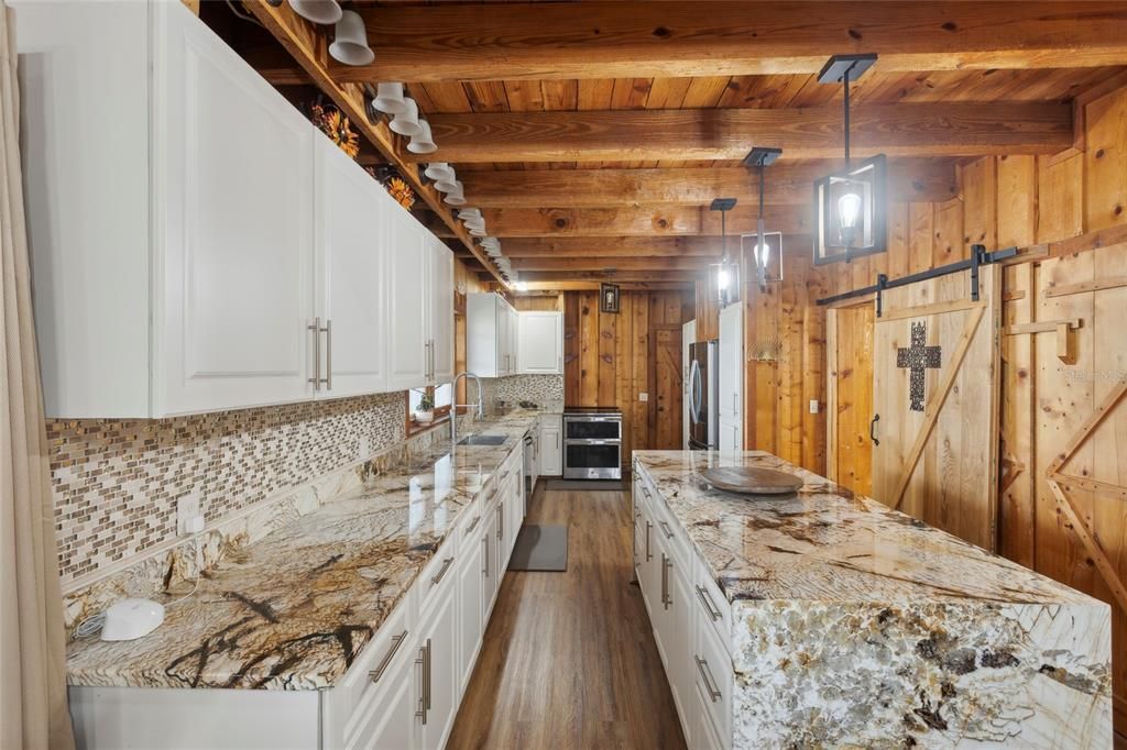 Kitchen with an island and cabinets space