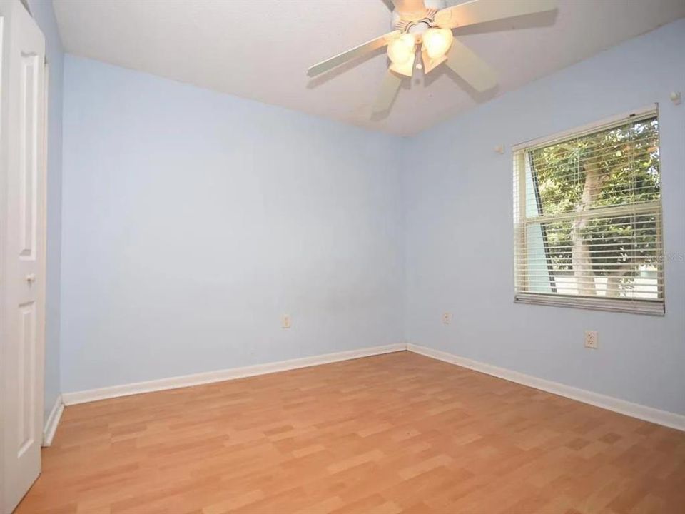 For Rent: $1,500 (3 beds, 2 baths, 1384 Square Feet)