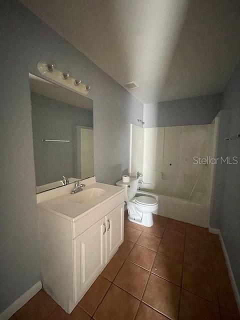 For Rent: $1,750 (3 beds, 2 baths, 1196 Square Feet)