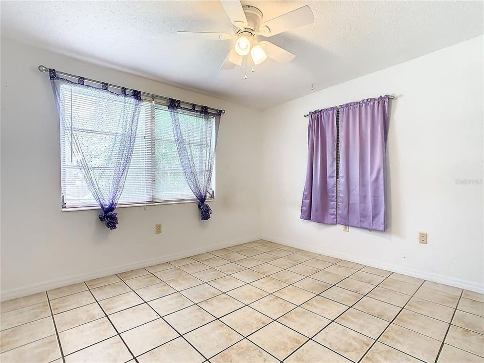 For Sale: $249,900 (2 beds, 2 baths, 1434 Square Feet)