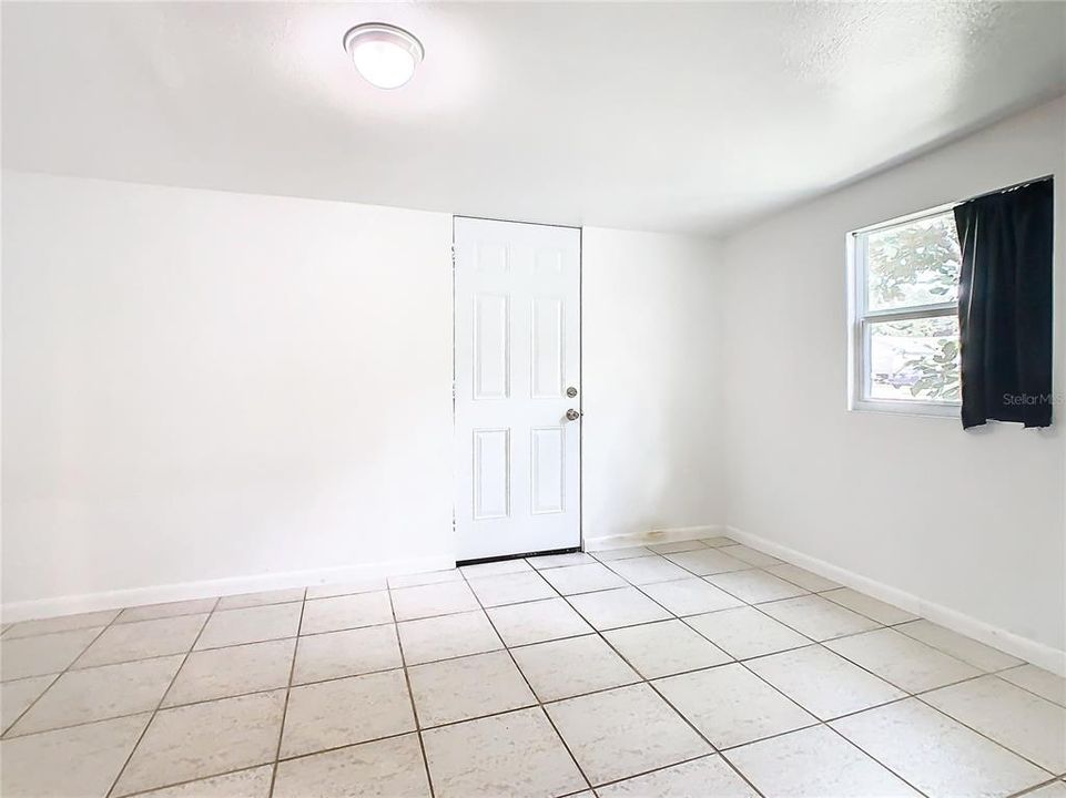 For Sale: $249,900 (2 beds, 2 baths, 1434 Square Feet)