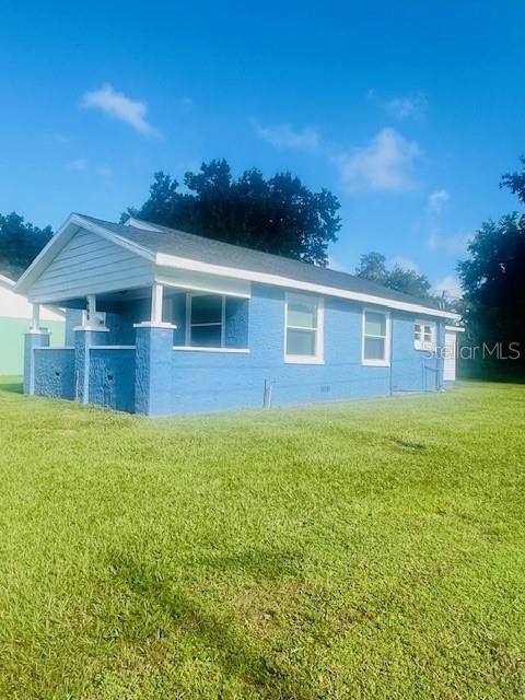 For Sale: $199,900 (3 beds, 2 baths, 1312 Square Feet)