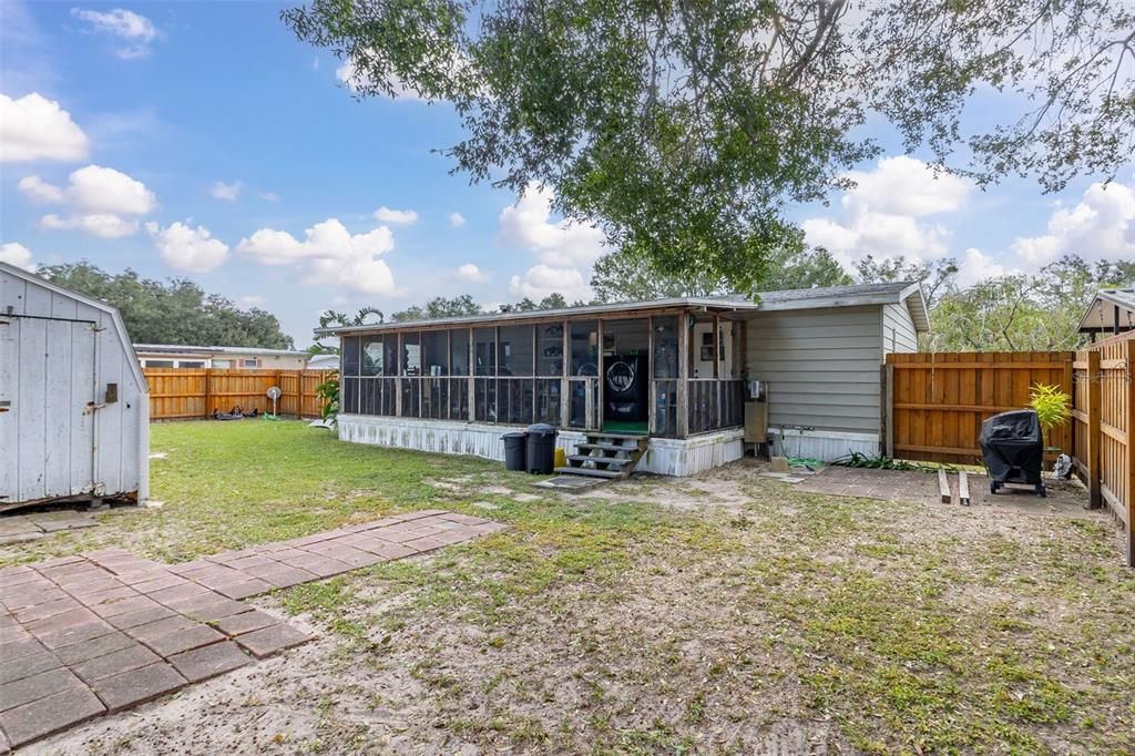 For Sale: $210,000 (3 beds, 2 baths, 1152 Square Feet)