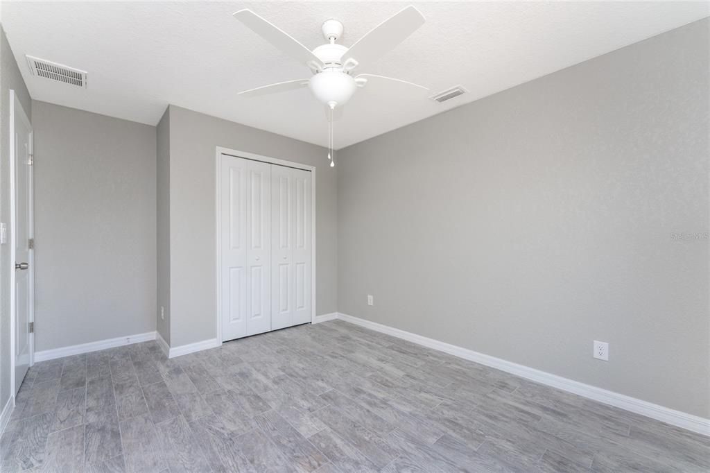 For Sale: $329,900 (3 beds, 2 baths, 1606 Square Feet)