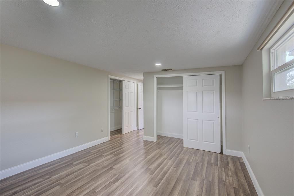 For Rent: $1,900 (3 beds, 2 baths, 1495 Square Feet)