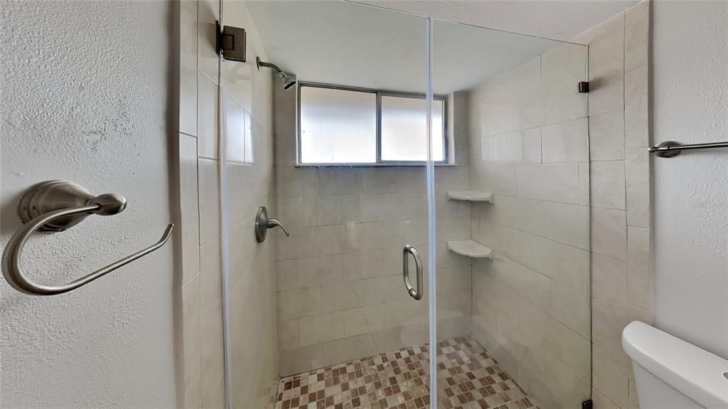 En Venta: $224,900 (2 camas, 1 baños, 1056 Pies cuadrados)