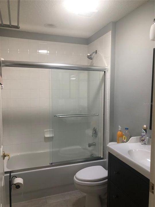 2nd Bathroom