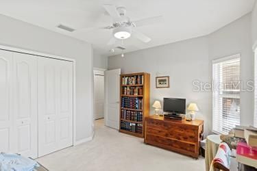 For Sale: $345,700 (2 beds, 2 baths, 1385 Square Feet)