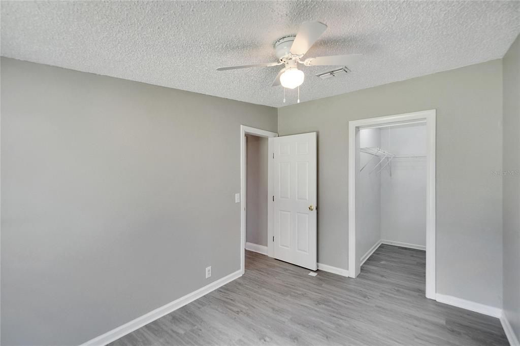 Active With Contract: $250,500 (4 beds, 2 baths, 1736 Square Feet)