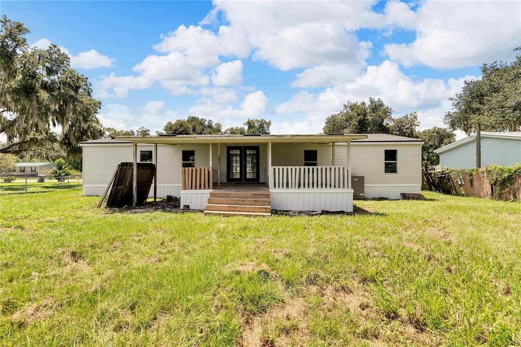 Active With Contract: $250,500 (4 beds, 2 baths, 1736 Square Feet)