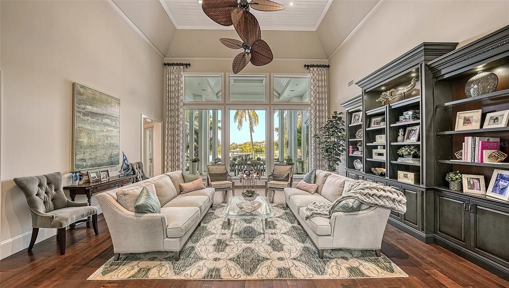 Active With Contract: $10,995,000 (5 beds, 5 baths, 6838 Square Feet)