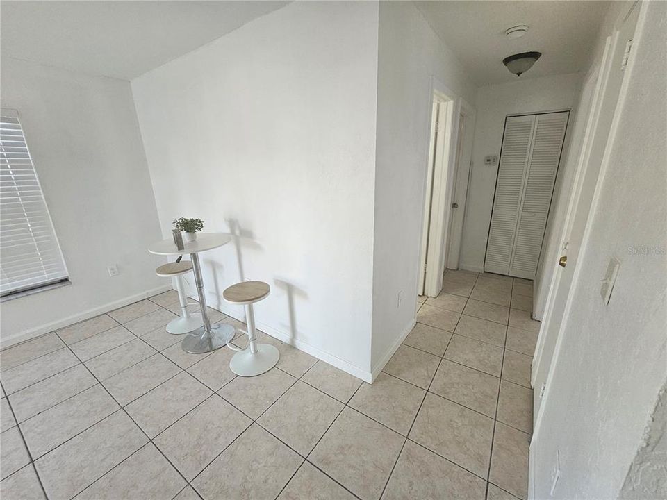 For Rent: $1,750 (2 beds, 2 baths, 1280 Square Feet)