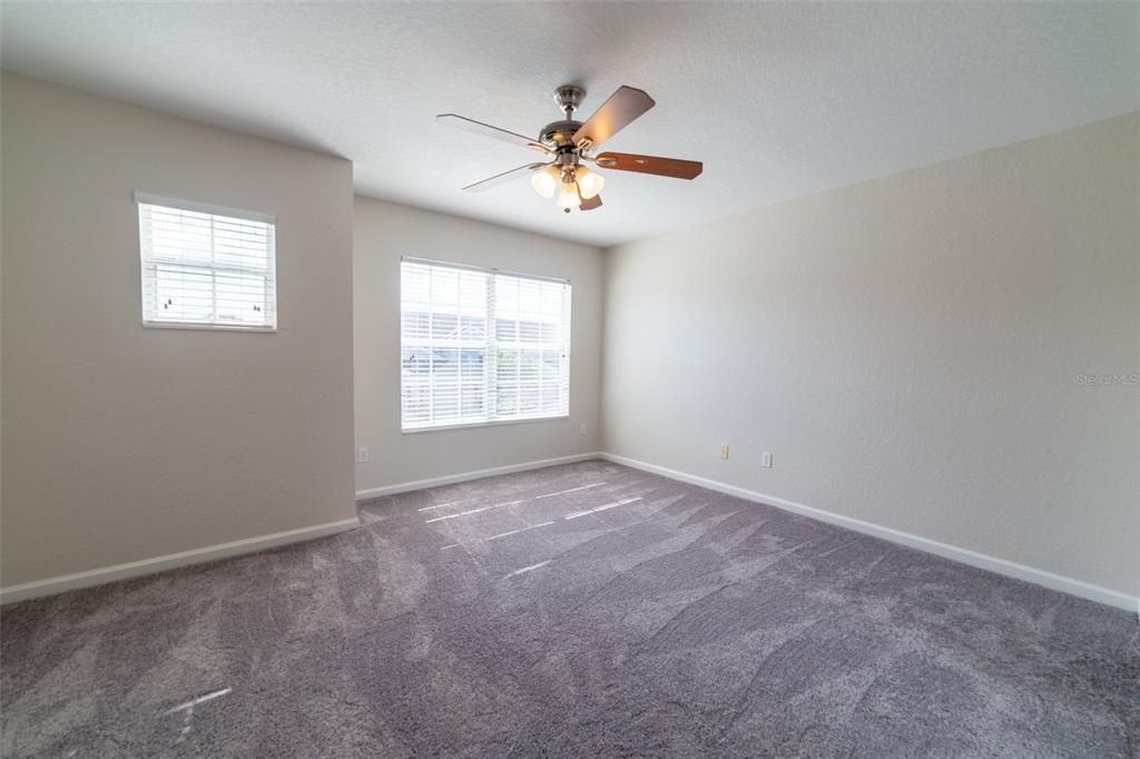 Active With Contract: $2,200 (3 beds, 3 baths, 2072 Square Feet)