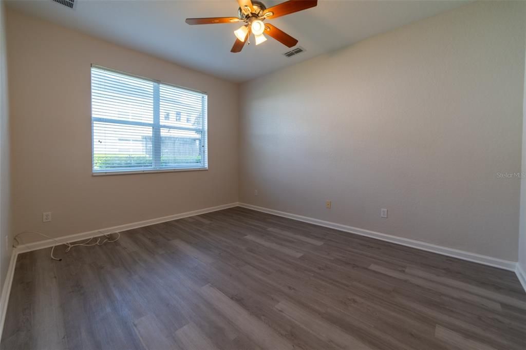 Active With Contract: $2,200 (3 beds, 3 baths, 2072 Square Feet)