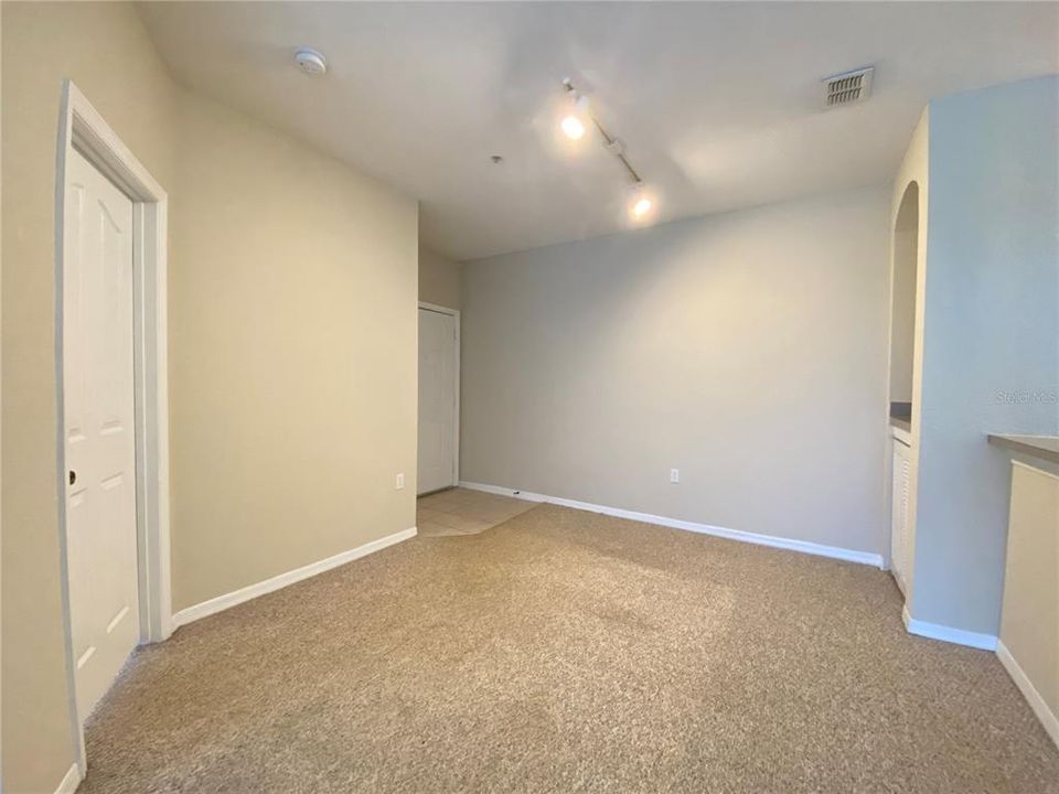 For Rent: $1,550 (2 beds, 2 baths, 1048 Square Feet)