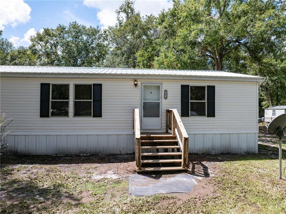 Active With Contract: $185,000 (3 beds, 2 baths, 1248 Square Feet)