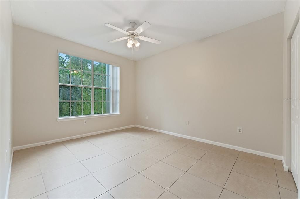 For Sale: $239,000 (2 beds, 2 baths, 973 Square Feet)