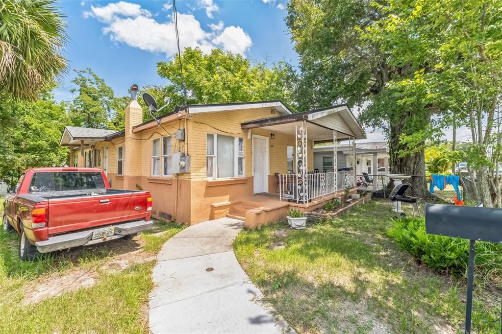 For Sale: $149,000 (3 beds, 1 baths, 1272 Square Feet)