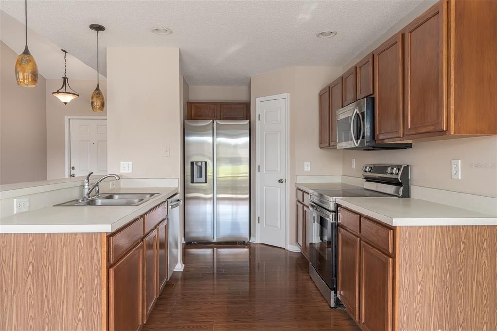 Active With Contract: $379,000 (4 beds, 2 baths, 1581 Square Feet)