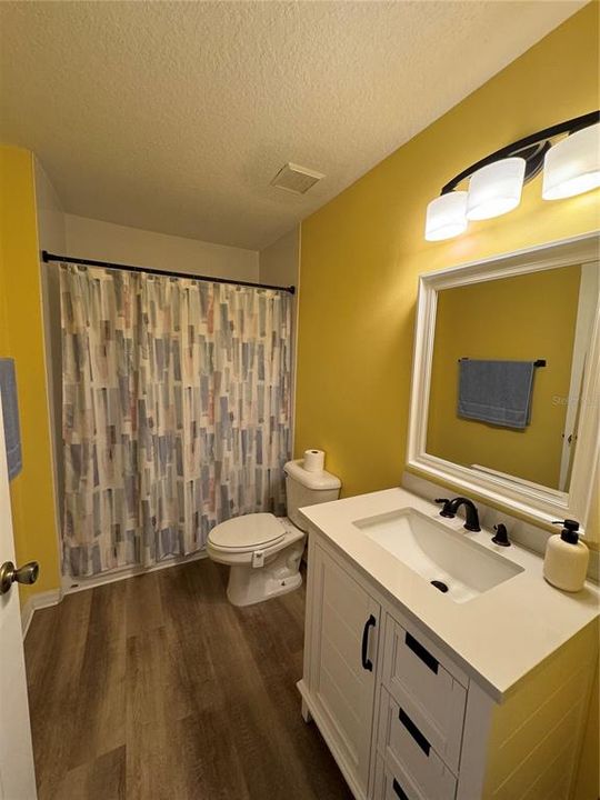 2nd bathroom