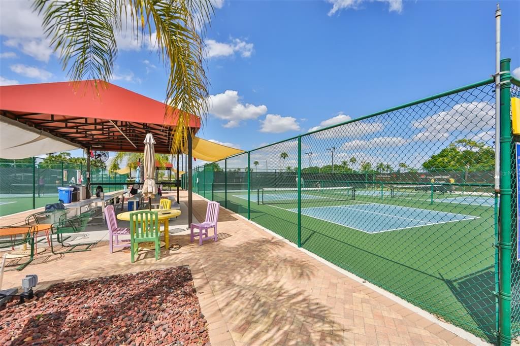 N Clubhouse/Pickleball