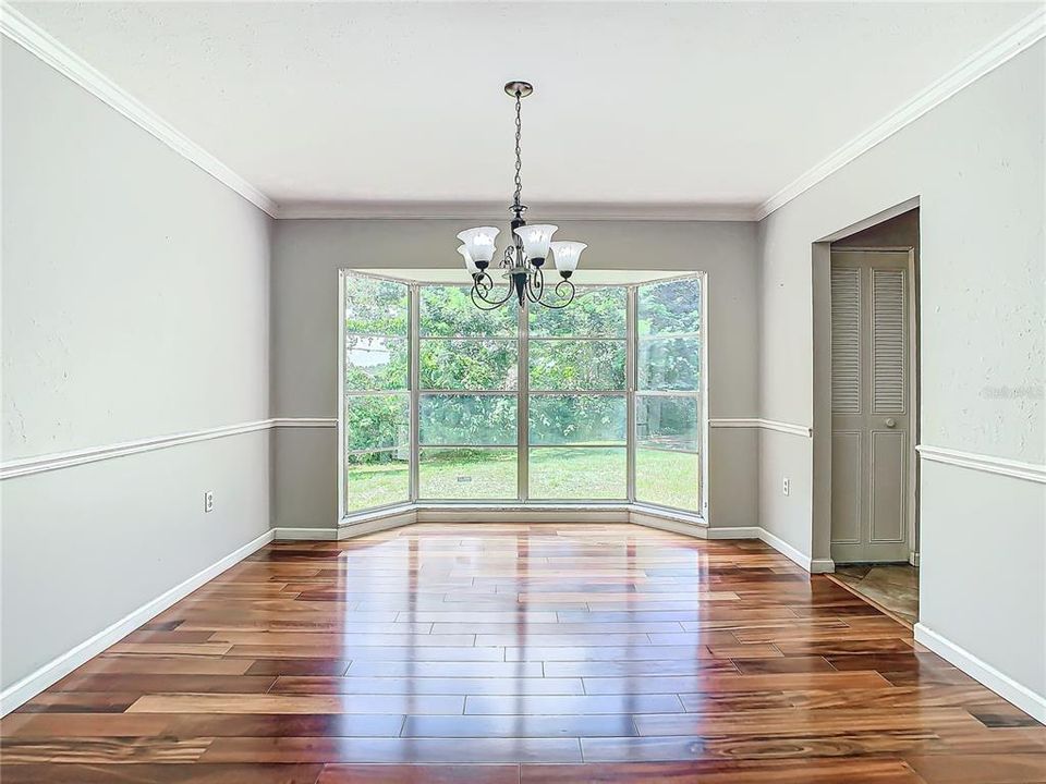 Dining room with lots of light