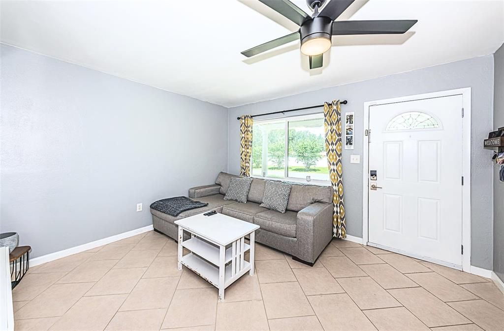 For Sale: $549,900 (4 beds, 2 baths, 2203 Square Feet)